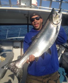 fishing charters on lake ontario for king salmon